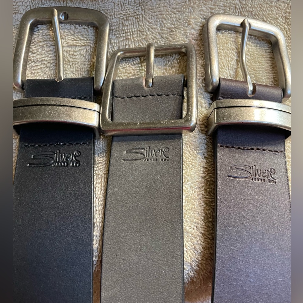 Three brand new Silver Jeans men’s belts in black, brown and taupe/gray size 42.